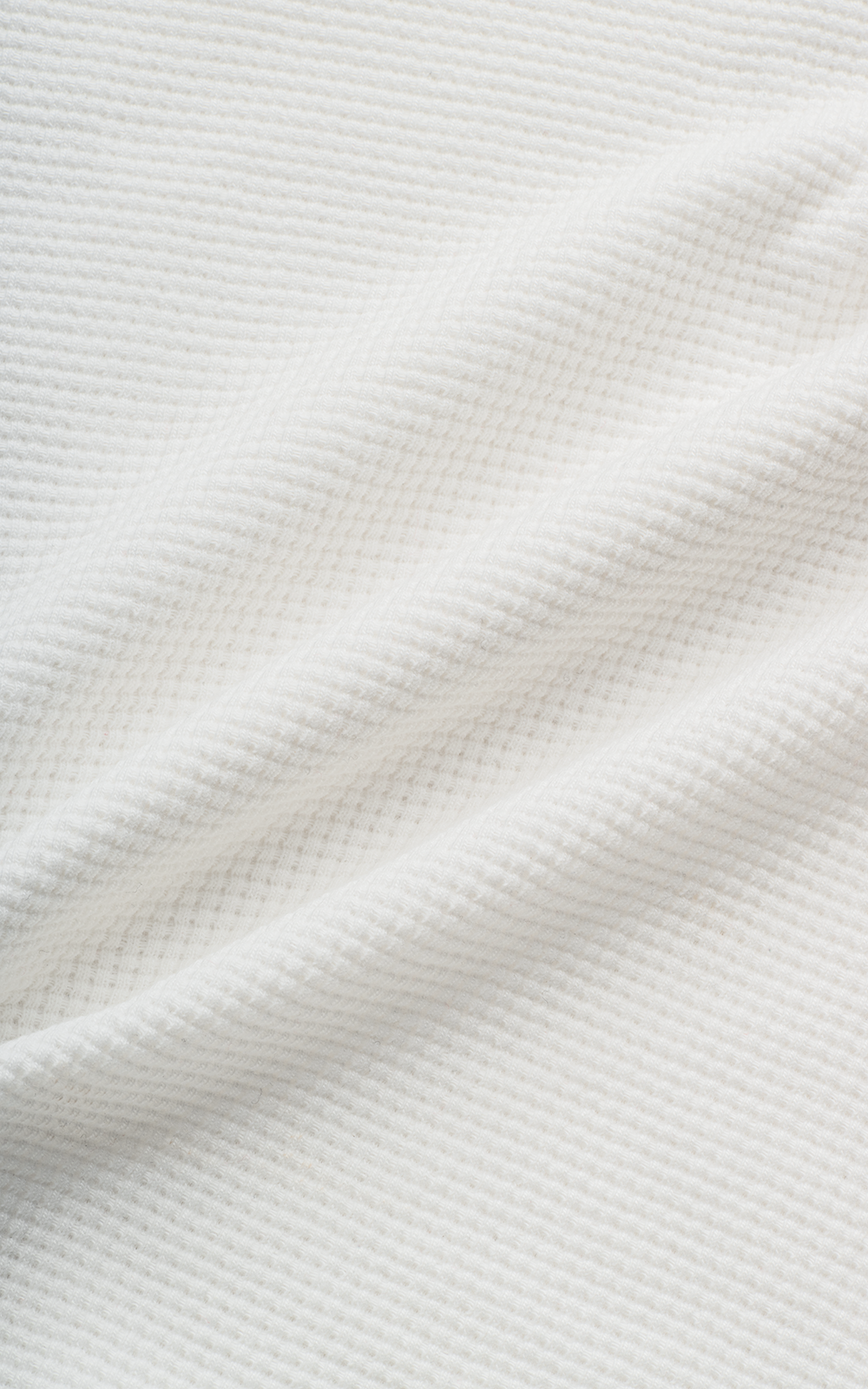 WHITE TWISTED HENLEY