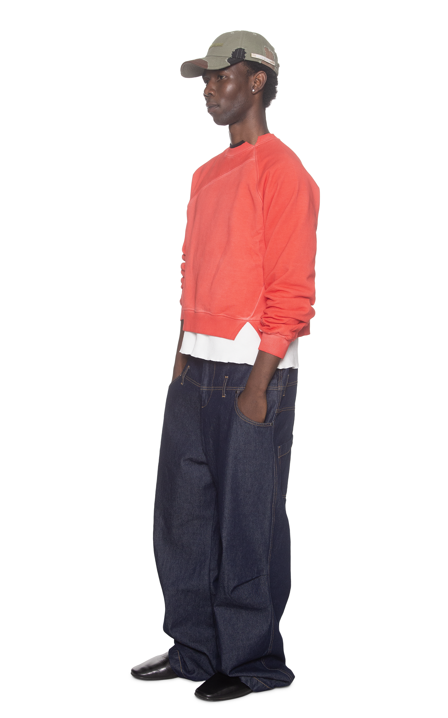 ASYMMETRICAL RAGLAN SWEATER IN RED