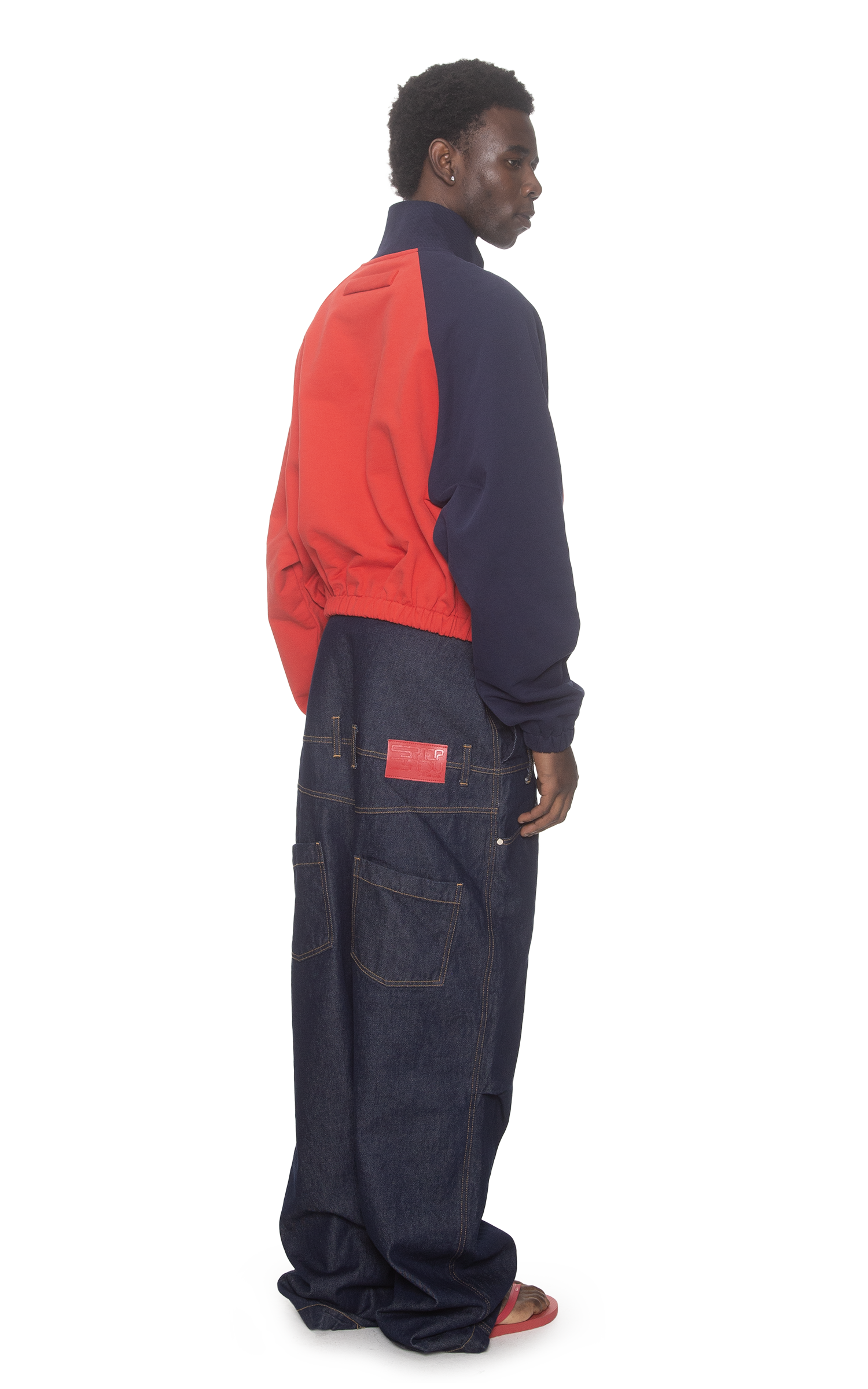 SPORT PULLOVER IN RED