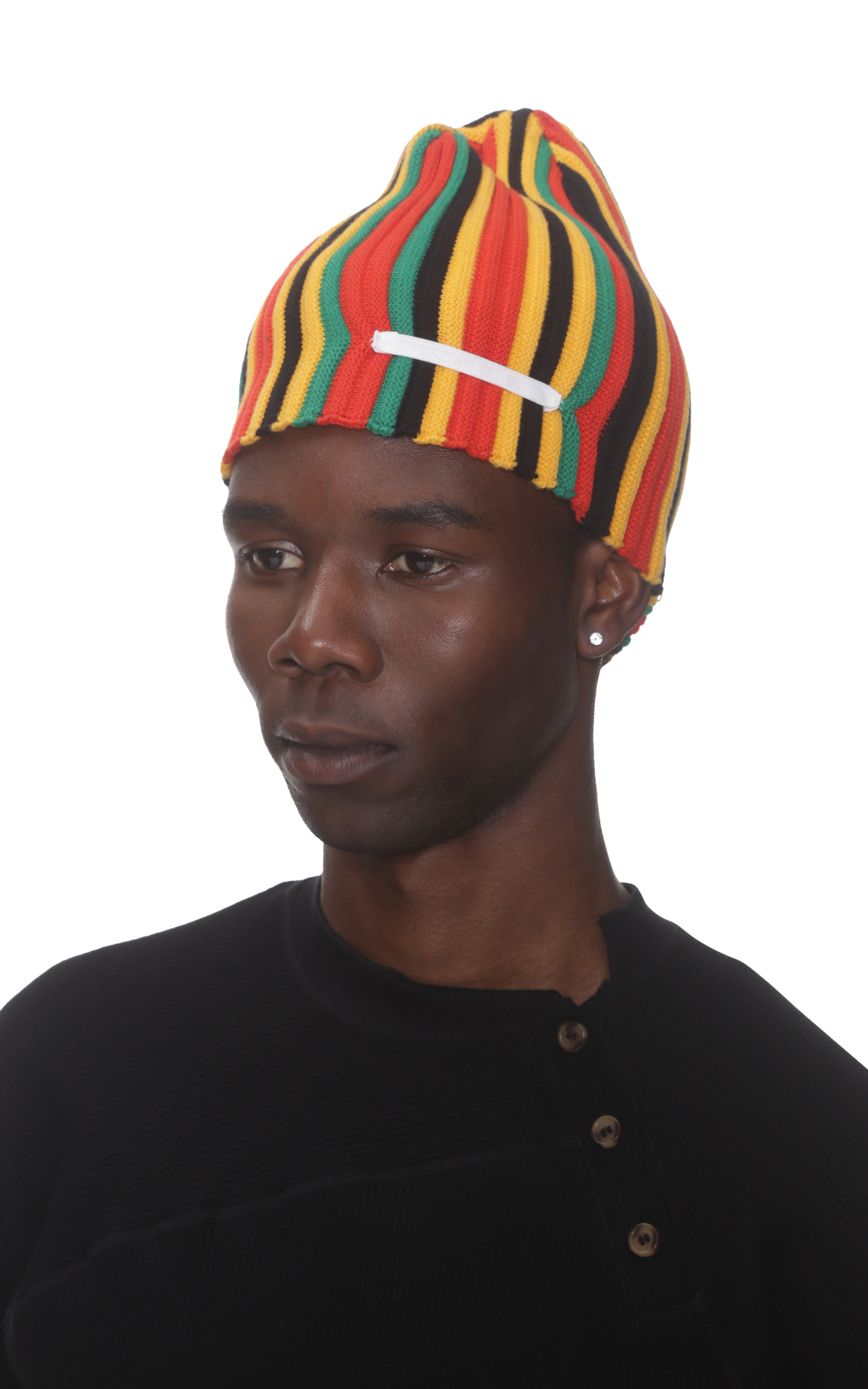 KNITTED BEANIE IN MULTICOLOUR