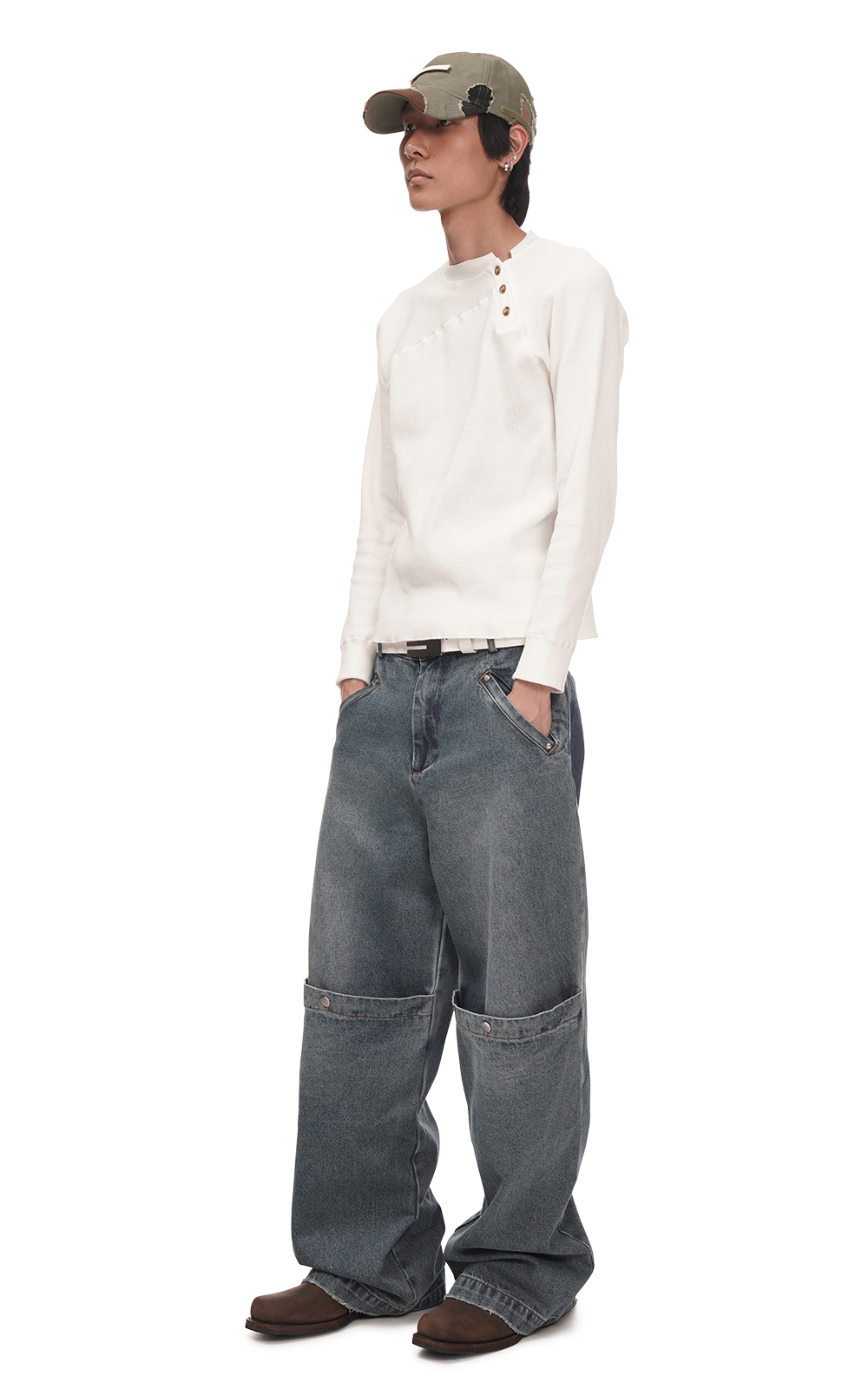 TWISTED HENLEY IN WHITE