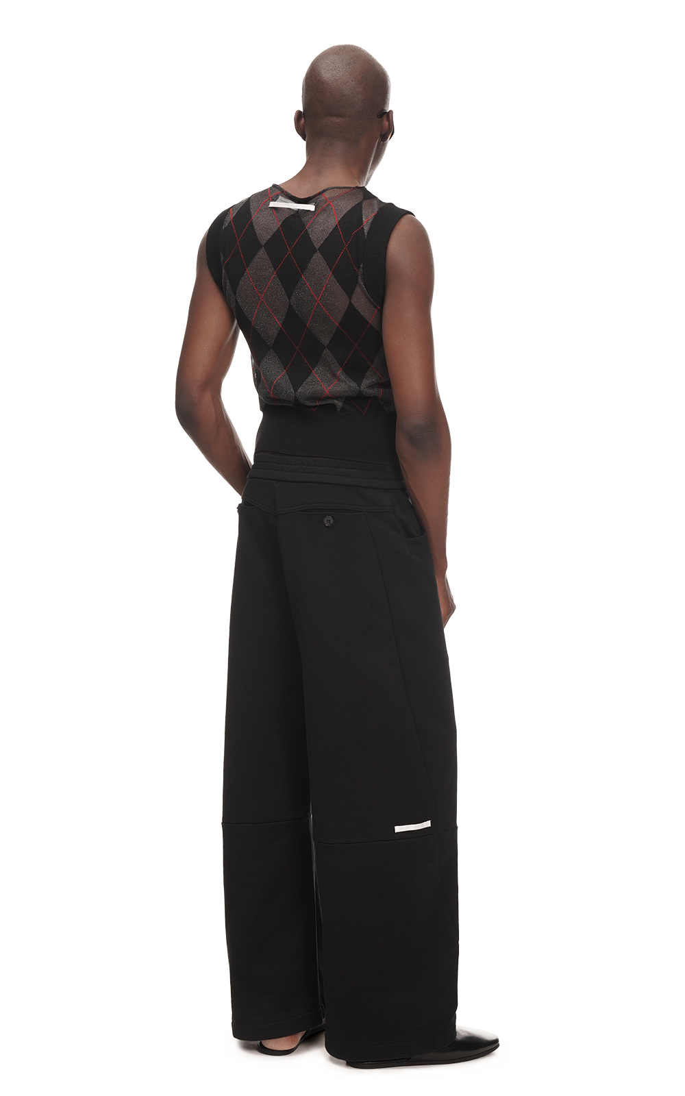 SHEER ARGYLE VEST IN BLACK