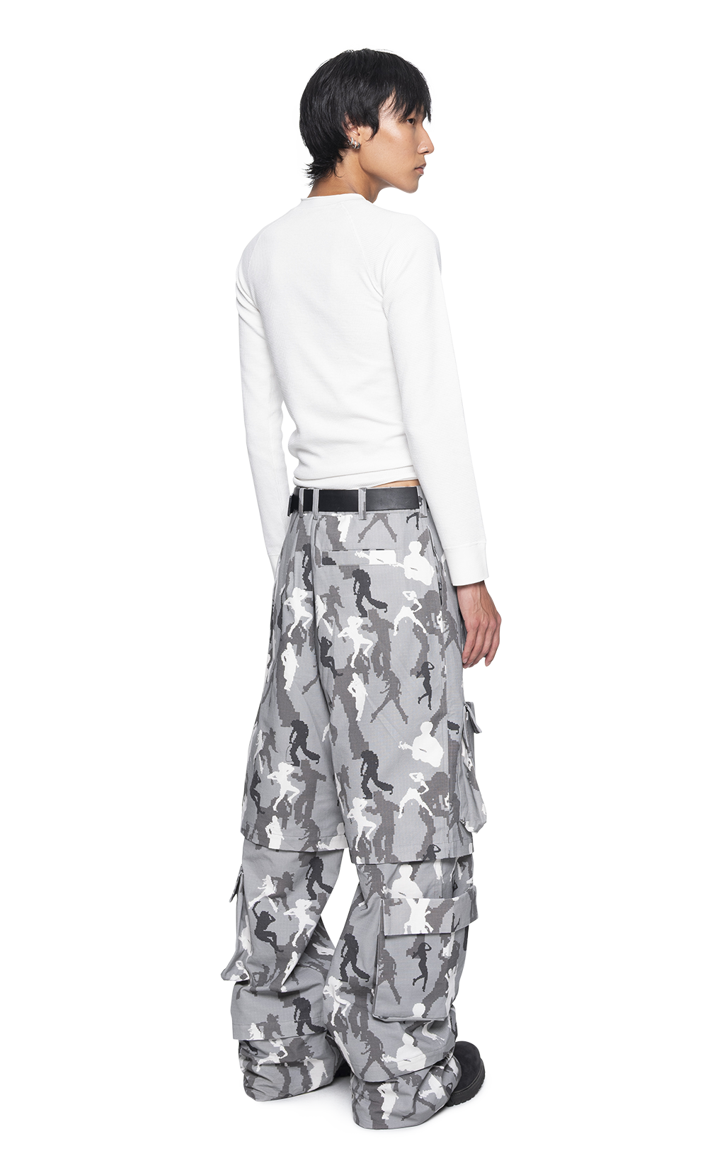 WHITE TWISTED HENLEY