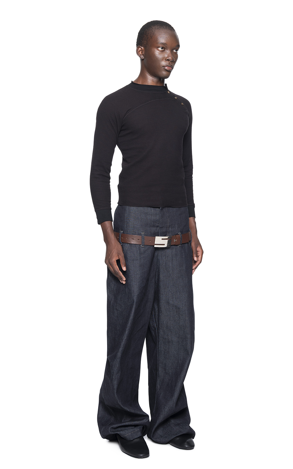 BLACK TWISTED HENLEY