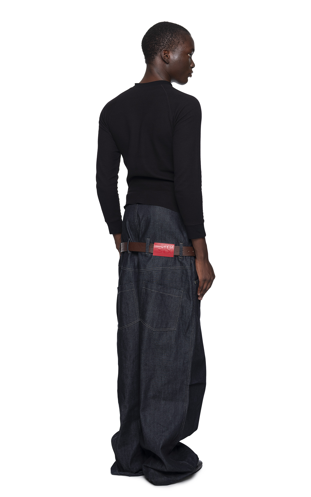 BLACK TWISTED HENLEY