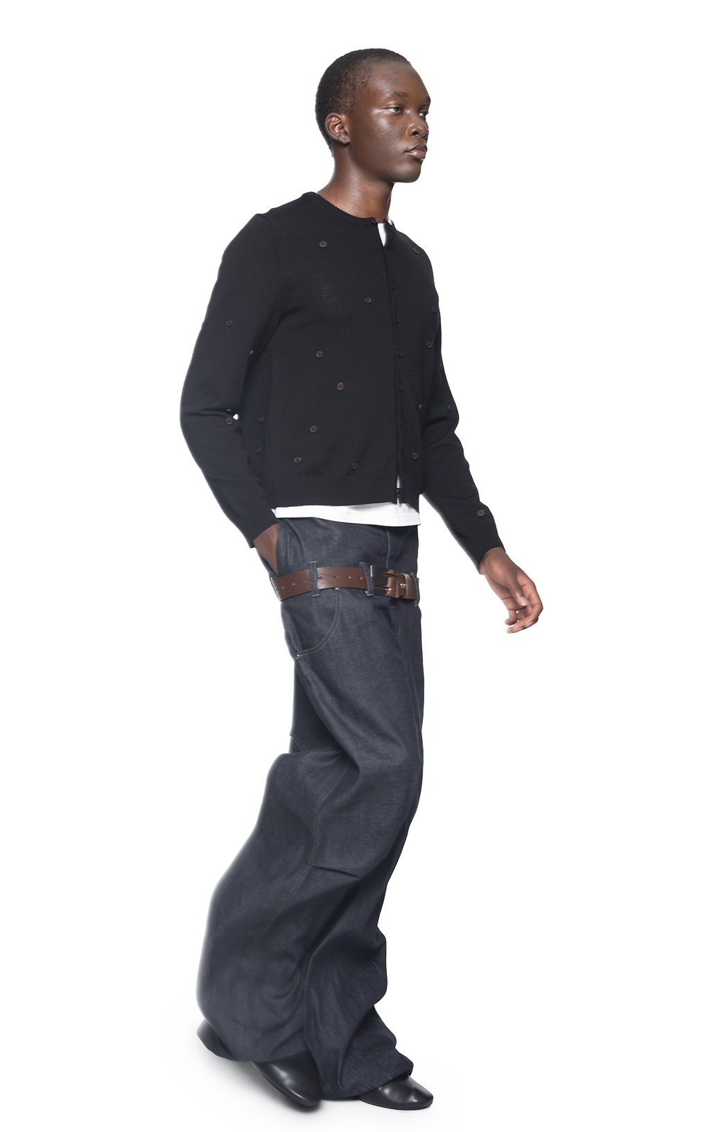 BLACK BUTTON CARDIGAN