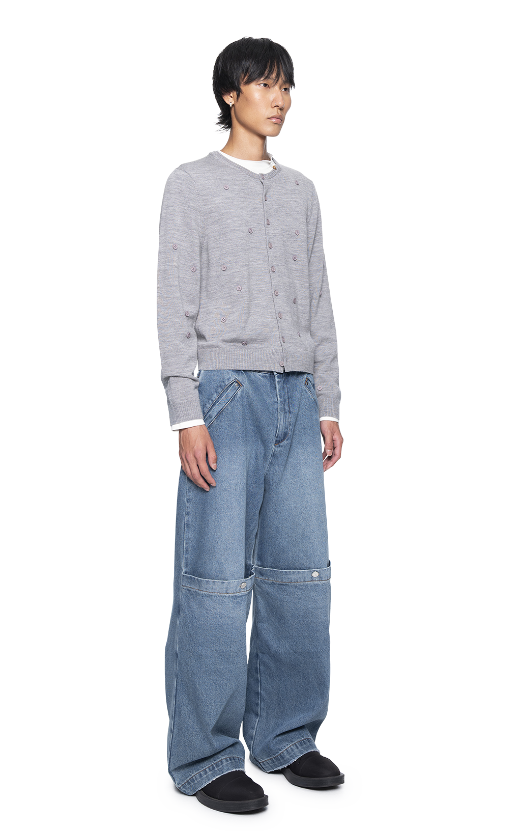 GRAY BUTTON CARDIGAN