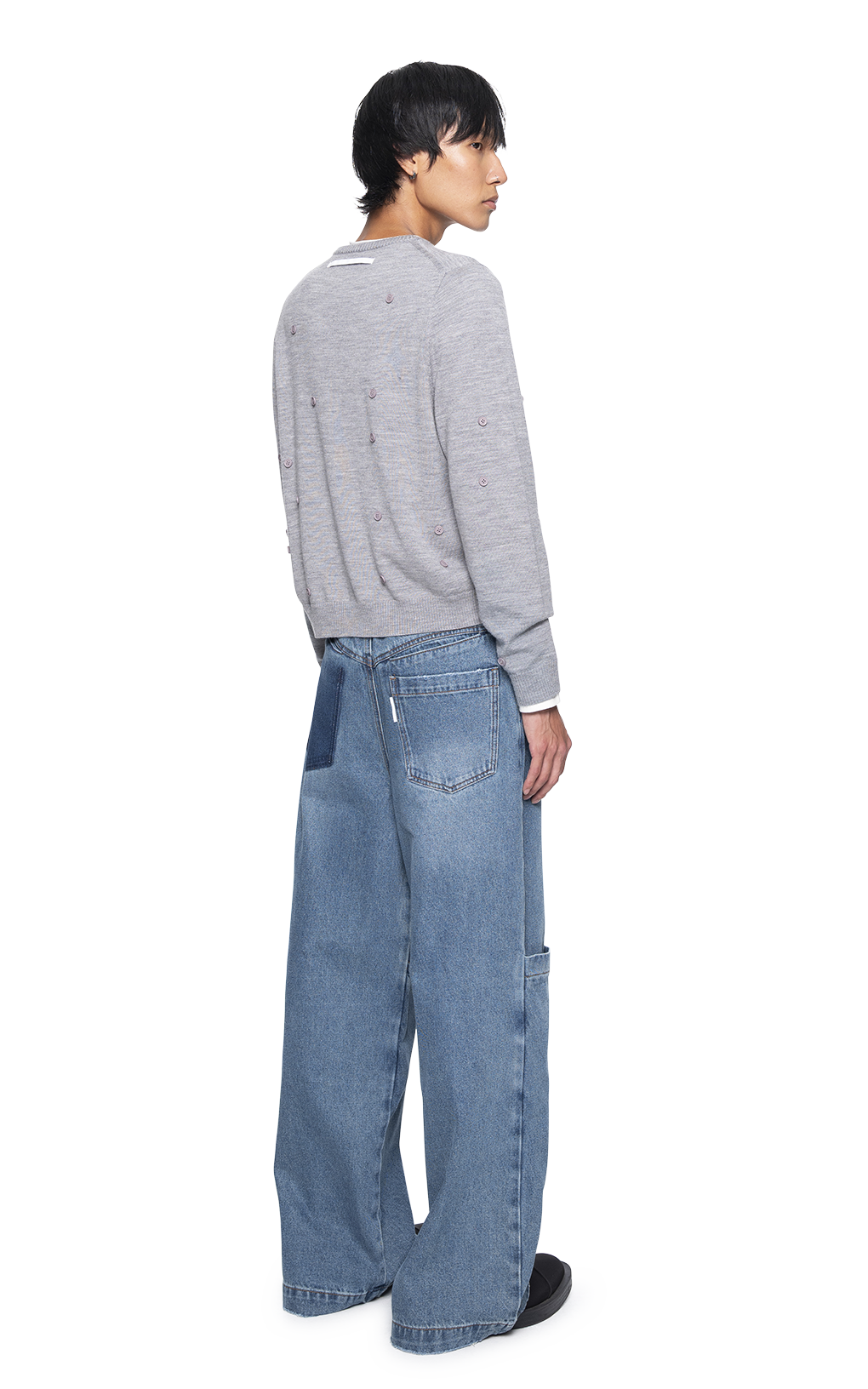 GRAY BUTTON CARDIGAN