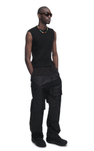 Load image into Gallery viewer, BLACK KNIT VEST
