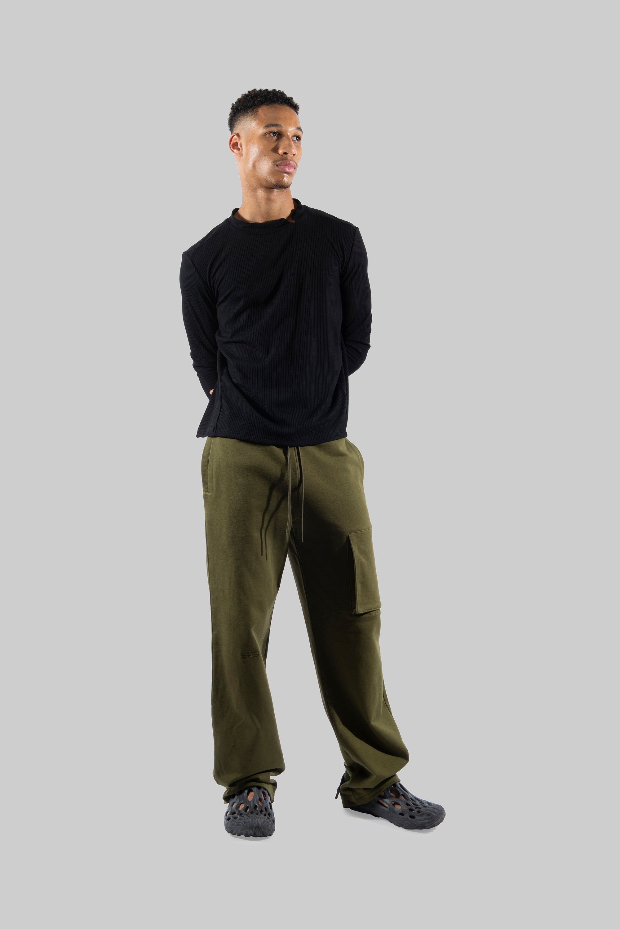 GREEN TRACKPANT